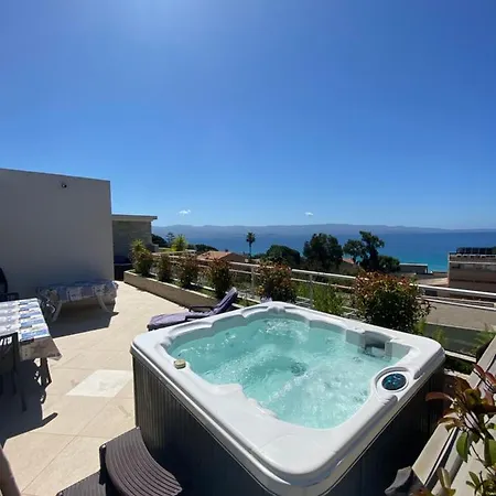 Vizzavona Piscine Et Jacuzzi Аяччо