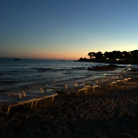 Vizzavona Piscine Et Jacuzzi * 阿雅克肖