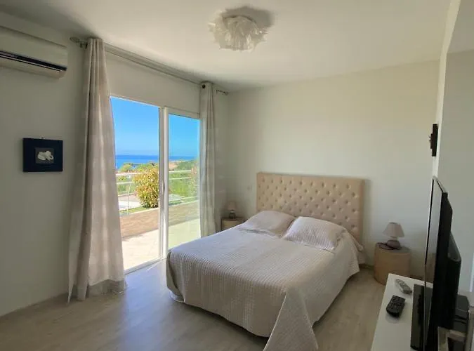 Vizzavona Piscine Et Jacuzzi * 阿雅克肖