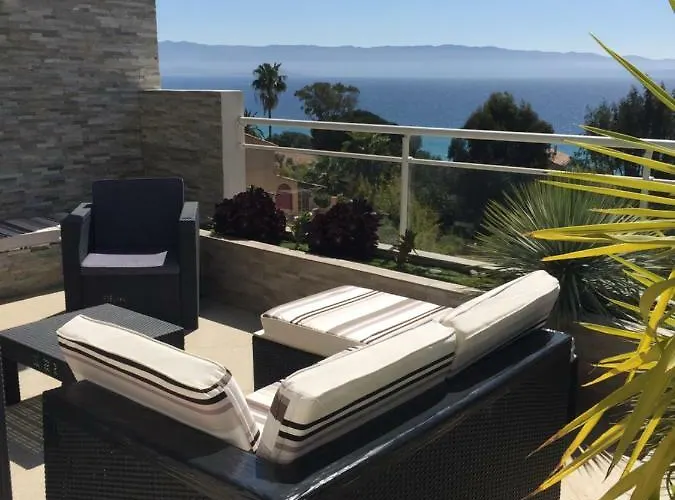 别墅 Vizzavona Piscine Et Jacuzzi 阿雅克肖